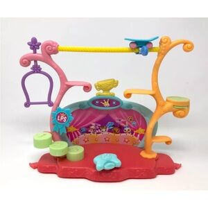 RARE Littlest Pet Shop LPS Tricks And Talent Show Stage House Building Playset